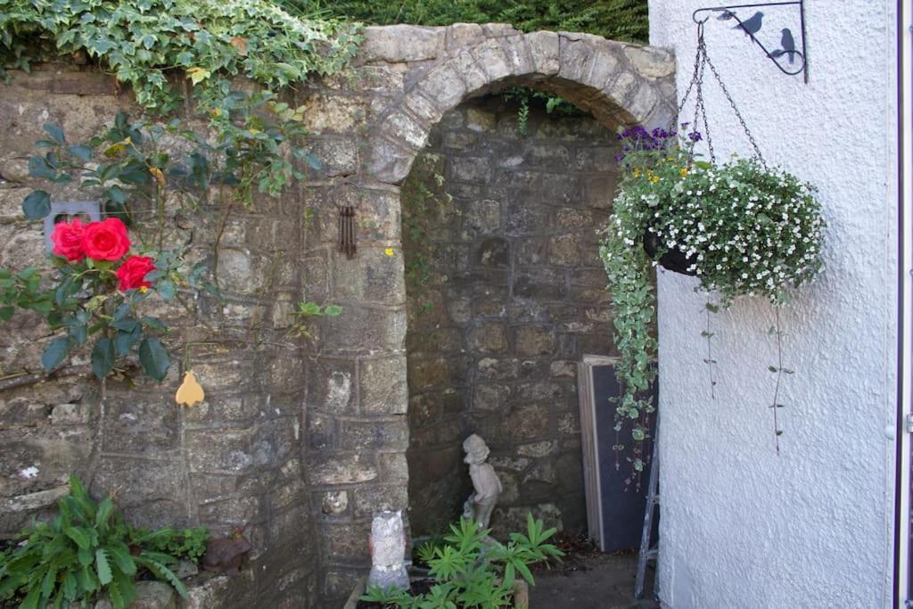 Cartref, 1860S Family Home. Bridgend  Exterior foto